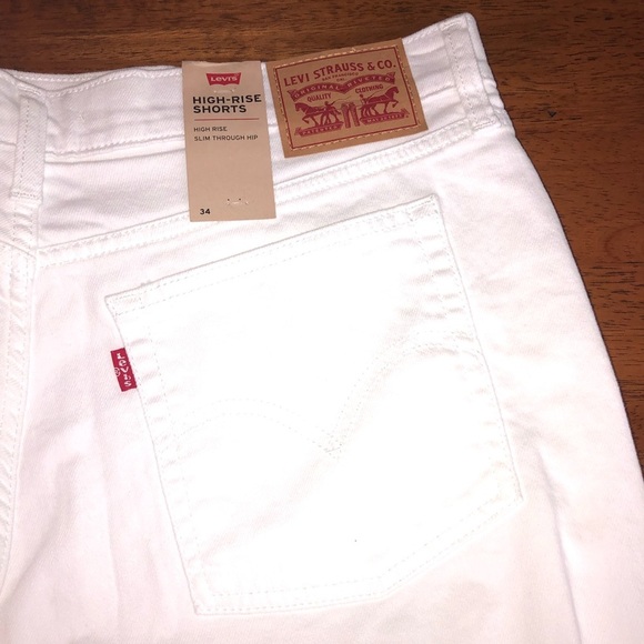 Levi’s High Waist Shorts NWT - Picture 7 of 10